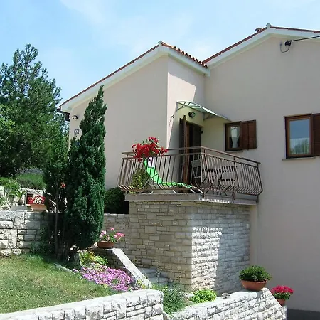 Apartment In Trget/Istrien 8788 شقة Trgetari